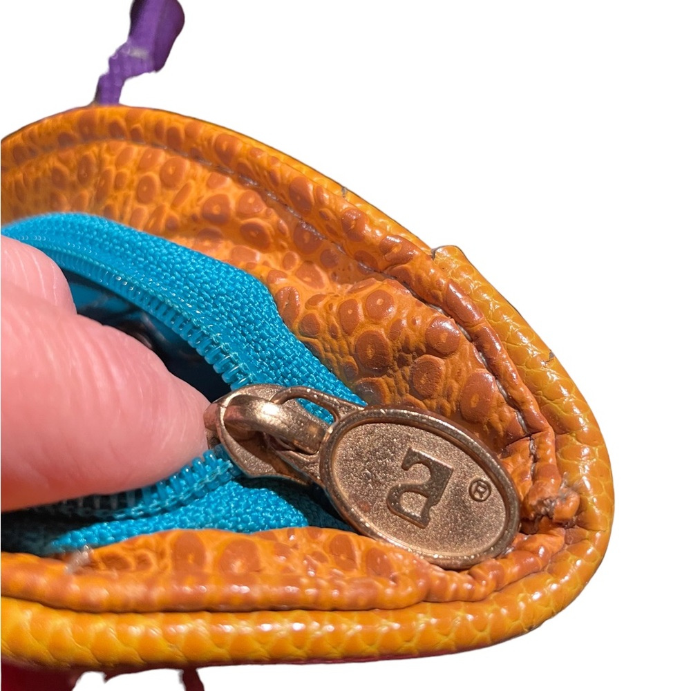 Colorful NAS Handbag - Picture 6 of 6